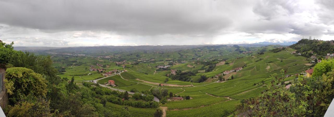 Ex Ostu Impero: Vino, Tartufo Ed Ospitalita Daire La Morra Dış mekan fotoğraf
